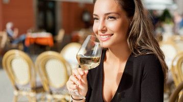 Kiderült az igazság: teljesen mást művel az aggyal az alkohol, mint amit eddig gondoltunk