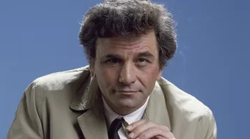 Te kiszúrtad? Itt tűnt fel Columbo felesége, de erről még a rajongók se nagyon tudtak