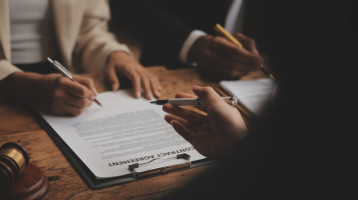 Százezreket veszíthetsz, ha ezt nem ellenőrzöd szerződéskötéskor