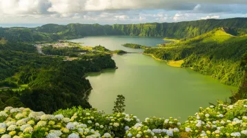 Európai Hawaii: Ez a szigetcsoport ugyanolyan gyönyörű, csak sokkal közelebb van Európai Hawaii: Ez a szigetcsoport ugyanolyan gyönyörű, csak sokkal közelebb van