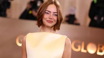 Ezt a frizurát kéri most minden nő a fodrászától – a vékony szálú haj azonnal dúsabbnak tűnik tőle