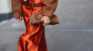 Megérkeztek a tavaszi táskatrendek: Ezek a darabok jönnek majd szembe veled az utcán – és minden szettet feldobnak Megérkeztek a tavaszi táskatrendek: Ezek a darabok jönnek majd szembe veled az utcán – és minden szettet feldobnak