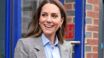 Lajos herceg előtt tisztelgett Katalin: a hercegné álomszép fülbevalójának megható jelentése van