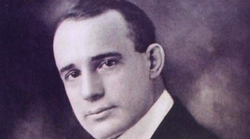 Hatalmas csaló volt Napoleon Hill, napjaink egyik legnépszerűbb önsegítő írója – majdnem a börtönben kötött ki