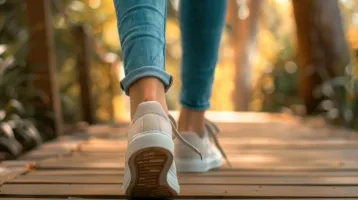 Nem a 10 ezer lépés az ideális: ennyit kellene sétálnod naponta a korod szerint valójában Nem a 10 ezer lépés az ideális: ennyit kellene sétálnod naponta a korod szerint valójában