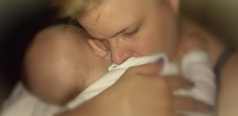 Ha kívánhatok egyet, azt kívánom, hogy meg tudjam óvni Lölőt minden rossztól! Ha kívánhatok egyet, azt kívánom, hogy meg tudjam óvni Lölőt minden rossztól!