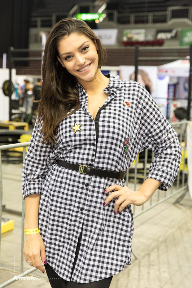 Kulcsár Edina a közelmúltban adott életet első gyermekének, Medoxnak, de már most bezsebelt jó pár elismerő pillantást csinos alakja miatt