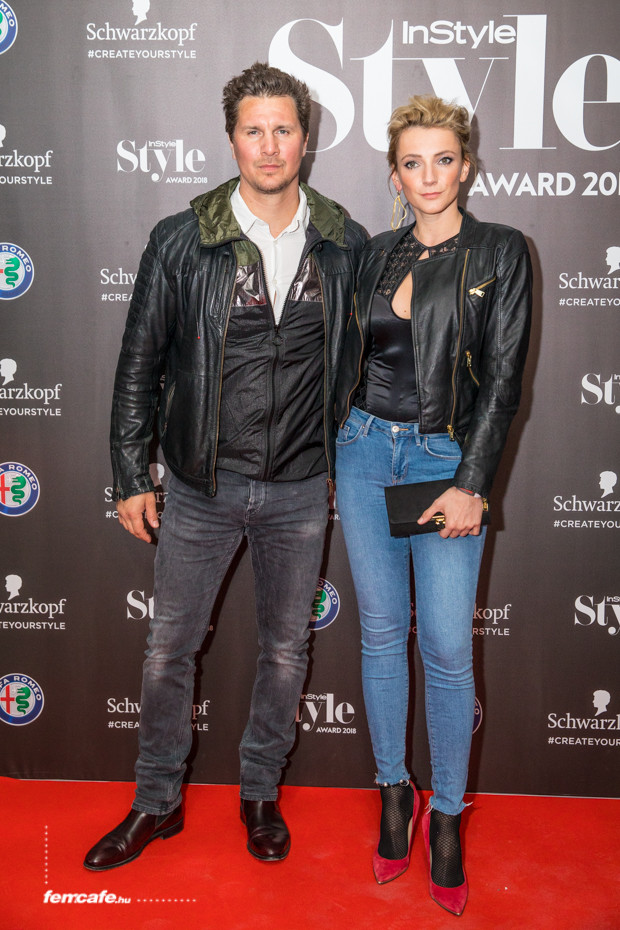 Borbély Alexandra és Nagy Ervin természetesen együtt jelent meg a gálán, lazára és menőre vették a figurát. Borbély Alexandra és Nagy Ervin természetesen együtt jelent meg a gálán, lazára és menőre vették a figurát.