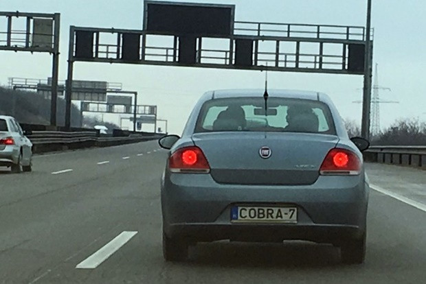 Ennél már csak egy COBRA-11 lett volna találóbb.