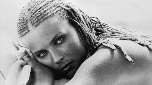 A 70-es évek ikonja ma is lehengerlő – 69 évesen is bombaformában van Bo Derek