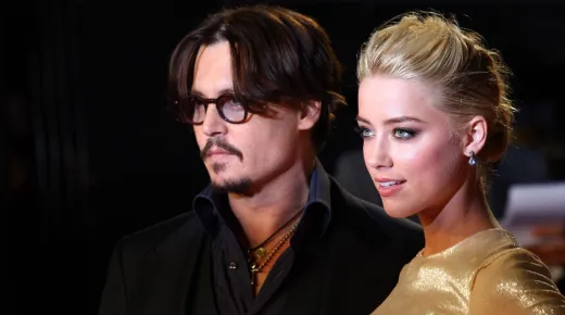 Évtizedes hollywoodi pletykát igazoltak: Kiderült, kivel csalta meg valójában Johnny Deppet az exneje Évtizedes hollywoodi pletykát igazoltak: Kiderült, kivel csalta meg valójában Johnny Deppet az exneje