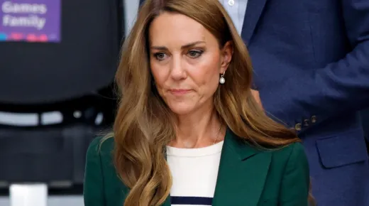 Katalin egyre jobban aggódik Vilmos és Károly kapcsolata miatt: nagyon nagy a feszültség a király és a trónörökös között Katalin egyre jobban aggódik Vilmos és Károly kapcsolata miatt: nagyon nagy a feszültség a király és a trónörökös között