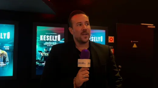 Klem Viktor a Keselyűről: "Nagyon bátor húrokat penget a történet" - videó Klem Viktor a Keselyűről: "Nagyon bátor húrokat penget a történet" - videó