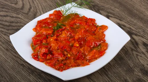 A séfek szerint ettől lesz tökéletes a lecsó, egyszerűen tilos kihagyni belőle A séfek szerint ettől lesz tökéletes a lecsó, egyszerűen tilos kihagyni belőle