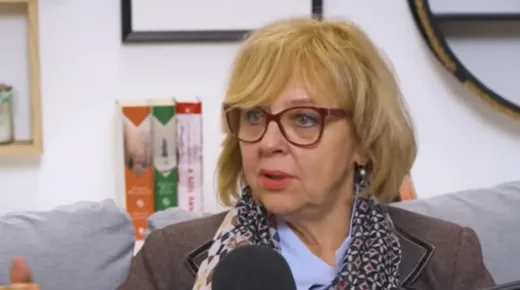 Péterfy-Novák Éva: "Testvérek között nagyon el tud mérgesedni a viszony, és onnan nagyon nehéz visszalépni"