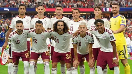 Nemcsak a spanyol focisták lenyűgözőek: Elképesztő nők állnak a vb-döntős sztárok mögött Nemcsak a spanyol focisták lenyűgözőek: Elképesztő nők állnak a vb-döntős sztárok mögött