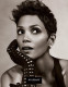 Halle Berry: Pályafutását Chicagoban kezdte, ahol bizony nem volt egy ágya, ahol álomra hajthatta volna a fejét: „Az élet megtanított arra, hogyan vigyázzak magamra, és hogy minden helyzetben megálljam a helyem.” Halle Berry: Pályafutását Chicagoban kezdte, ahol bizony nem volt egy ágya, ahol álomra hajthatta volna a fejét: „Az élet megtanított arra, hogyan vigyázzak magamra, és hogy minden helyzetben megálljam a helyem.”