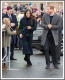 Szerintünk Meghan szettjei közül a mélypont a skóciai látogatáson viselt outfitje volt. A kockás kabát láthatóan nagy volt rá, Edinburgh pedig az egyik legesősebb város, ezért sem értjük, hogy adhattak rá egy olyan trapéznadrágot, amit a földön húzott. Szerintünk Meghan szettjei közül a mélypont a skóciai látogatáson viselt outfitje volt. A kockás kabát láthatóan nagy volt rá, Edinburgh pedig az egyik legesősebb város, ezért sem értjük, hogy adhattak rá egy olyan trapéznadrágot, amit a földön húzott.