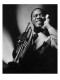 Akkoriban az afroamerikaiak zenélését a legtöbb klubban nem tűrték meg, de őt, bevándorlóként nem érdekelte a bőrszín, engedte hát, hogy Louis Armstrong játsszon a bárjában.