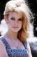 Catherine Deneuve eredetileg Catherine Fabienne Dorléac néven született, színész családból származott, ezért választotta magának végül az anyja vezetéknevét művésznevének.