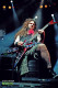 Dimebag Darrell - A Damageplan gitárosát a színpadon, koncert közben lőtte le egy elvakult rajongója 2004-ben. A fan őt okolta a korábi bandája feloszlásáért és azt képzelte, a gitáros ellopta tőle számos daluk szövegét, amiket ő írt. Dimebag Darrell - A Damageplan gitárosát a színpadon, koncert közben lőtte le egy elvakult rajongója 2004-ben. A fan őt okolta a korábi bandája feloszlásáért és azt képzelte, a gitáros ellopta tőle számos daluk szövegét, amiket ő írt.