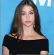 Carys Zeta Douglas, Catherine Zeta-Jones és Michael Douglas lányaként nem csoda, hogy tökéletes génekkel rendelkezik. A fiatal lány már most céltudatosan építi a jövőjét, hiszen minden fontos divateseményen tiszteletét teszi édesanyja kísérőjeként, aki egyben mentora is. 