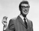 A koncert után Buddy Holly gépet bérelt, hogy elkerülje a fárasztó, hosszú buszozást a fűtetlen turnébuszban a következő helyszínre.
