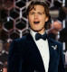Ansel Elgort, a Csillagainkban a hiba sztárja és Dakota Fanning együtt jelentették be a "legjobb eredeti filmbetétdal" kategória jelöltjeit, és Elgort úgy döntött, a változatosság kedvéért énekelve sorolja fel a nomináltak névsorát. Dakota Fanning nagyon meglepődött azon, hogy kollégája hirtelen ötlettől vezérelve dalra fakadt, de a magánakció a közönség soraiból is derültséget okozott.