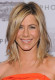 Jennifer Aniston - Nem bratyizik senkivel, jégkirálynőként üli végig a forgatási szüneteket. Lekezelő stílusa miatt, senki nem mer hozzászólni.