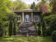 A gyönyörű villa kívülről 