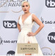 Lady Gaga volt a gála istennője - Tetőtől talpig hófehérben pompázott