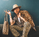 Zenészünk nem más, mint Macklemore, azaz Ben Haggerty, aki  augusztus 10-én este lép majd a Sziget fesztivál színpadára.