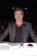 Simon Cowell sokszor tűnt szőrösszívűnek az X Factor és a Got Talent tehetségkutatókban, de makulátlan megjelenése és tűpontos érvelése miatt senki nem mert belekötni a kritikáiba.