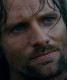 Viggo Mortensen két lábujját törte el A Gyűrűk Ura: A két torony című filmben. A színész így hitelesen ordított fel, amikor attól tartott, hogy Merry és Pippin meg fognak halni.