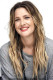 Drew Barrymore hamarosan 45 éves lesz, de még mindig nem találta meg az igazit. Háromszor volt összesen férjnél, kétszer egy évig, utoljára pedig négy évig bírta feleségként. Will Kopelmantól két gyermeke is született, de mostanában a szingli anyák napjait éli. 