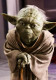 Yodát eredetileg egy majom játszotta volna. George Lucas kezdetben azt szerette volna, ha egy aranyos majom alakítja a jedi mestert, a fején maszkot viselve, a kezében sétabotot tartva. Érdekes elképzelés. 