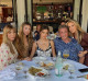 Jennifer Flavin a büszke édesanya közösségi oldalán gyakran megörvendezteti a követőit egy-egy családi képpel.