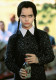 Christina Ricci - Wednesday Addams

Ő játszotta korábban Wednesday Addamst, méghozzá kitűnően! Egy a People-nak adott interjúban elmesélte, hogy imádta az Addams Family-t, és nagyon szeretett dolgozni a filmeken. Az Addams család története után olyan nagysikerű filmekben láthattad, mint a Casper, Az Álmosvölgy legendája vagy a Mátrix: Feltámadások.

 