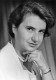Rosalind Franklin Ph.D. címet szerzett a fizika kémia szakon a Cambridge-i Egyetemen,
és a röntgenkrisztallográfián dolgozott. Sikeresen lefényképezte le a DNS szerkezetét.

Kollégája, Maurice Wilkins Franklin az engedélye nélkül átadta a fényképet James Watsonnak és Francis Cricknek. Watson és Crick Franklin egy forradalmi tanulmányt jelentetett meg az 1953-as Nature folyóiratban, ami a DNS kettős hélix (spirál) szerkezetét ismerteti Franklin kísérleteire alapozva, amiért ők végül elnyerték a Nobel-díjat.

Sajnos Franklin 37 éves korában elhunyt, anélkül, hogy elismerést kapott volna a tudományos tevékenységéért.

 