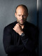 Jason Statham

Jason Statham többféle harcművészeti ágat kipróbált már, köztük a brazil jiujitsu-t, a Wing Chun-t, a karatét és a kickboxot. Ezekben a sportágakban szinte egyáltalán nincs érintkezés az arccal, így nem fenyegeti a veszély, hogy arca megsérül, ami munkájából kifolyólag különösen fontos. Többnyire ezért választotta a harcművészet ezen fajtáit.