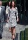 Kate Middleton korábban már sokszor bevállalta ezt a trendet.