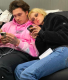 Azt egyelőre nem tudni pontosan, mikor lesz Brooklyn Beckham és Nicola Peltz esküvője. Ők ketten 2020 júliusa óta járnak jegyben, és alig egy évvel korábban jöttek csak össze. A Dailymail értesülései szerint ugyanakkor máris aláírtak egy házassági szerződést, amiben mindketten a saját családjuk vagyonát védik. Ennek ellenére Brooklyn nemrég 3 milliárdos ajándékkal lepte meg a lányt, egy Beverly Hills-i villát vett neki.