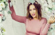 A korábban dívának is titulált Tamara hamarosan betölti a 35. életévét: jelenleg itthon él, de korábban pár évig Németországban próbált szerencsét. Most Instagramon osztja meg 15 ezer követőjével énektudását, rajongói pedig mindmáig imádják hallgatni a tehetséges szépséget.