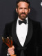 Ryan Reynolds tehát kétségkívül a világ egyik legszerencsésebb fazonja, ahogyan persze Blake is, hiszen férjéért nők millió rajonganak szerte a világon.