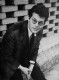 Nem hiába tartották tehát őt Kelet-Európa James Deanjének: szerepelt A mi nemzedékünk, valamint a Hamu és gyémánt című filmekben is: Maciek Chelmicki szerepével Cybulski az új nemzedék mintaképe lett, és a lengyel határon túl is hamar népszerűvé vált. Karrierjét azonban 1967-ben egy borzalmas baleset törte derékba…
