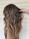 A frizura kedvenc a beach waves.