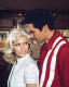 1968-ban került a mozikba az Autópálya című zenés vígjáték Nancy Sinatra és Elvis Presley főszereplésével. A két zenészt Frank Sinatra mutatta be egymásnak, s már a forgatás alatt hamar összebarátkoztak. Ekkoriban a Király már két éve nős volt, így sokaknak szemet szúrt, milyen hamar megtalálta az összhangot a méltán híres These Boots Are Made For Walkin’ énekesnőjével.
