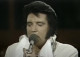 Az énekes utolsó fellépésén már közel sem volt egykori önmaga, ám rajongói így is teljesen megőrültek érte, Elvis pedig mindent beleadott a showba. 