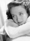 Jane Powell mindössze 15 éves volt, amikor először feltűnt a vásznon, méghozzá az 1944-es Song of the Open Road című musicalben, a következő években pedig sorra érték őt a megkeresések. Pár évvel később megismerte első férjét, a műkorcsolyázó Gearhardt Anthony Steffent, akivel 1949-ben házasodtak össze, majd 1951-ben megszületett a fiuk, Gearhardt Steffen, 1952-ben pedig lányuk, Ilene Steffen.
