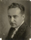 Dorothy és Paul még 1911-ben kötötték össze az életüket, és egészen 1920-ig alkottak egy párt: miután összeházasodtak New Yorkba költöztek, ám ismeretlen okokból kifolyólag Millette később szanatóriumba került, Bern pedig Kaliforniába költözött, hogy a szórakoztatóiparban helyezkedjen el. Bár tartották egymással a kapcsolatot, és a férfi anyagilag támogatta feleségét, jó viszonyuk végül megszakadt, amikor Paul találkozott Jeannel, akit el is vett. Éppen ezért sokan úgy gondolják, hogy Millette volt az, aki meggyilkolta Bernt az árulása miatt, ez a gyanú pedig csak erősödött az emberekben akkor, amikor kiderült, hogy pár nappal Paul halála után a nő öngyilkosságot követett el, egy hajóról vetette magát a vízbe, emiatt pedig bűnösnek tűnt. Hogy mi az igazság? Nos, az valószínűleg már sosem derül ki, az viszont tény, hogy nem egy feleség ölte már meg saját férjét, amikor áruláson vagy hűtlenségen kapta az illetőt…